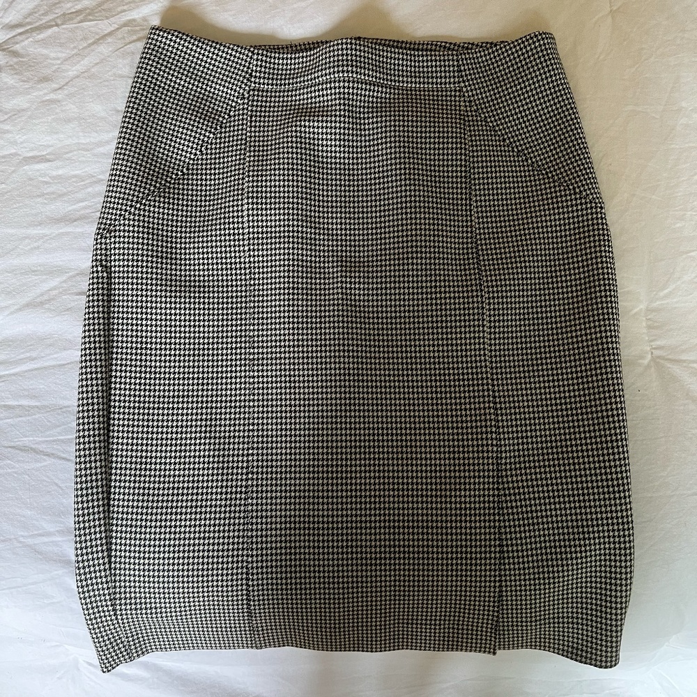 Checkered Banana Republic Pencil Skirt